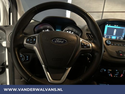 Ford Transit Courier 1.5 TDCI L1H1 Euro6 Airco | Navigatie | Cruisecontrol | Stoelverwarming | Verwarmde Voorruit, Par... ActivLease financial lease