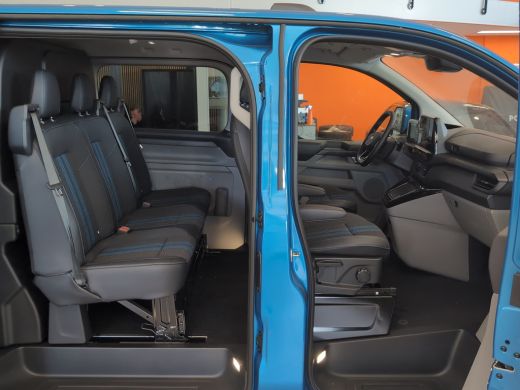 Ford Transit Custom 2.5 PHEV L2H1 Sport 233 PK | Dubbelcabine | 2 schuifdeuren | Trekhaak | 360 Camera ActivLease financial lease