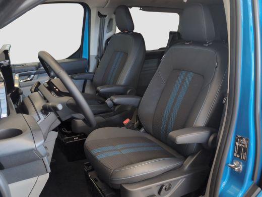 Ford Transit Custom 2.5 PHEV L2H1 Sport 233 PK | Dubbelcabine | 2 schuifdeuren | Trekhaak | 360 Camera ActivLease financial lease