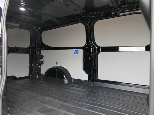 Ford Transit Custom 320 2.0 TDCI L2H1 Limited | Black Edition | 19 Inch | Verlaagd | Glaslook Panelen | Side Steps | ... ActivLease financial lease