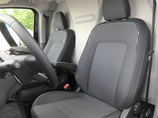 Ford Transit Custom 320 2.0 TDCI L2H1 Limited | Black Edition | 19 Inch | Verlaagd | Glaslook Panelen | Side Steps | ... ActivLease financial lease