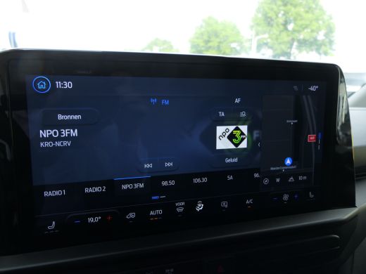 Ford Transit Custom 320 2.0 TDCI L2H1 Limited | Black Edition | 19 Inch | Verlaagd | Glaslook Panelen | Side Steps | ... ActivLease financial lease