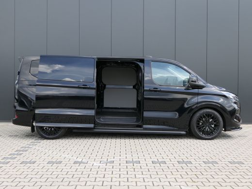 Ford Transit Custom 320 2.0 TDCI L2H1 Limited | Black Edition | 19 Inch | Verlaagd | Glaslook Panelen | Side Steps | ... ActivLease financial lease