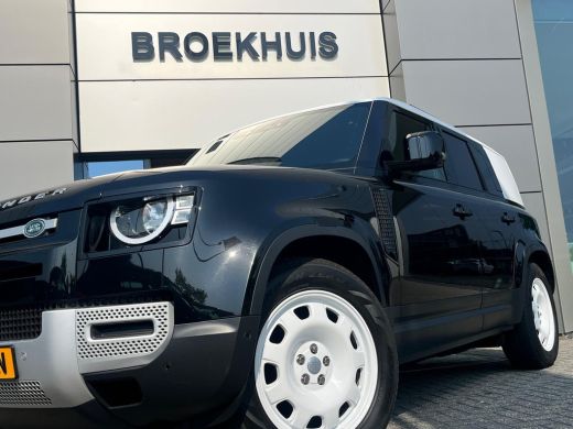 Land Rover Defender 110 D250 Hardtop Commercial | 20" County velgen | Luchtvering | 3 persoons Jumpseat | . ActivLease financial lease
