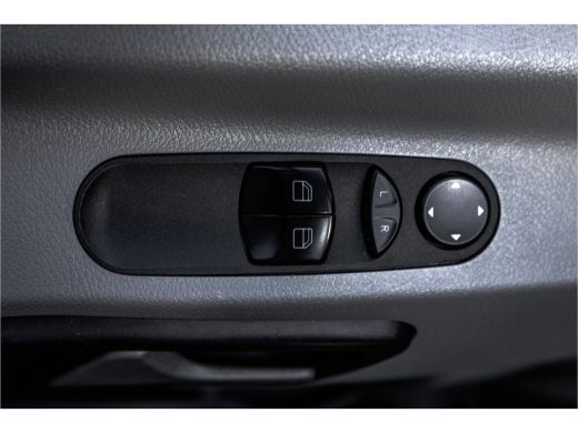 Mercedes Sprinter 311CDI | L2H2 | Camera | Airco | Volledige Inrichting | Omvormer | Oprijplaat | Euro 6 ActivLease financial lease