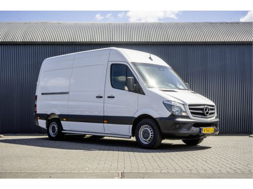 Mercedes Sprinter 311CDI | L2H2 | Camera | Airco | Volledige Inrichting | Omvormer | Oprijplaat | Euro 6 ActivLease financial lease