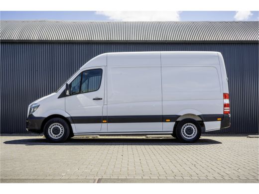 Mercedes Sprinter 311CDI | L2H2 | Camera | Airco | Volledige Inrichting | Omvormer | Oprijplaat | Euro 6 ActivLease financial lease