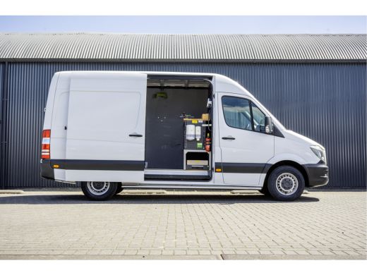 Mercedes Sprinter 311CDI | L2H2 | Camera | Airco | Volledige Inrichting | Omvormer | Oprijplaat | Euro 6 ActivLease financial lease