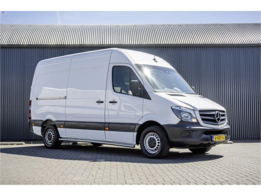 Mercedes Sprinter 311CDI | L2H2 | Camera | Airco | Volledige Inrichting | Omvormer | Oprijplaat | Euro 6 ActivLease financial lease