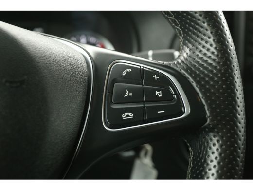 Mercedes Vito 114 CDI Lang Automaat Airco Camera Cruise 3 Persoons Elektrpakket Trekhaak ActivLease financial lease