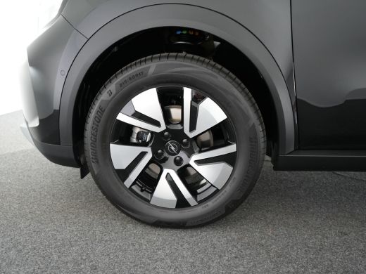Opel Frontera GS | 17" Lichtmetalen velgen in Zwart met 215/60 R17 banden | Achteruitrijcamera | Dode hoek waar... ActivLease financial lease