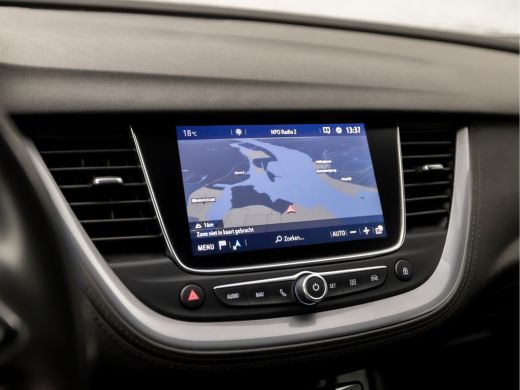 Opel Grandland X 1.2 Turbo Executive Sport (APPLE CARPLAY, GROOT NAVI, CAMERA, GETINT GLAS, SPORTSTOELEN, LEDER, L... ActivLease financial lease