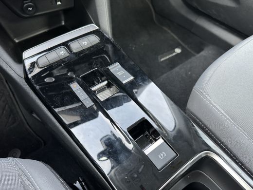 Opel Mokka Electric Elegance 50 kWh |DEMO-DEAL| NAVIGATIE| CAMERA| PARKEERSENSOREN V+A| ActivLease financial lease