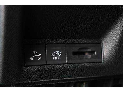 Peugeot 3008 GT | Advanced Active Safety Brake met camera en radar (Pack Safety Plus) | Climate Control | Elek... ActivLease financial lease