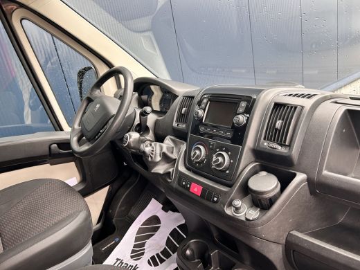 Peugeot Boxer 335 2.0 BlueHDI L3H2 Pro DC | 2 zitplaatsen rechtsvoor | Airco | Alarm klasse 1(startblokkering) ActivLease financial lease