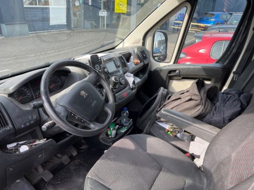 Peugeot Boxer 335 2.0 BlueHDI L3H2 Pro DC | 2 zitplaatsen rechtsvoor | Airco | Alarm klasse 1(startblokkering) ActivLease financial lease