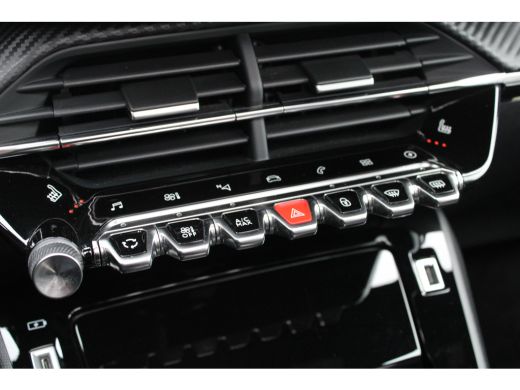 Peugeot e-2008 EV GT 50 kWh | Fase 3 | Navigatie | Panorama/schuifdak | Leder | Stoelverwarming | ActivLease financial lease