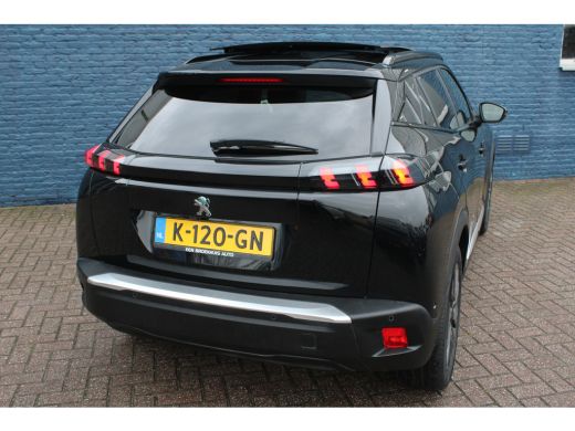 Peugeot e-2008 EV GT 50 kWh | Fase 3 | Navigatie | Panorama/schuifdak | Leder | Stoelverwarming | ActivLease financial lease