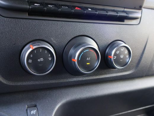 Renault Master T35 2.3 dCi 145 PK L3 BAKWAGEN MEUBELBAK + ZIJDEUR | CAMERA | CARPLAY | DAB ActivLease financial lease