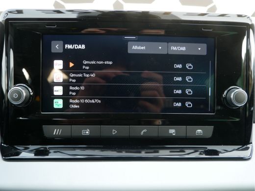 Seat Ibiza 1.0 EcoTSI 95PK Style | Parkeersensor Achter | Airco | Draadloze App-Connect | 15'' LMV | Cruise ... ActivLease financial lease