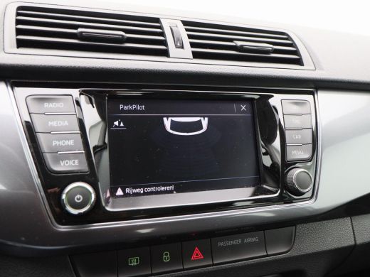 Skoda Fabia Combi 1.0 TSi Business Edition | Airco | Cruise Control | Parkeersensoren | Navigatie | Carplay |... ActivLease financial lease