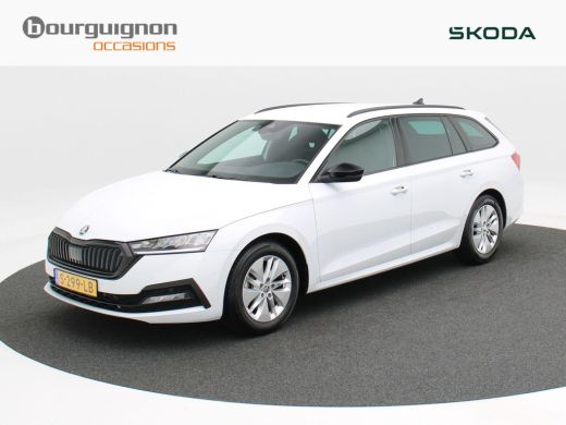 Skoda Octavia Combi 1.0 TSi 110 Pk Sport Business | Adaptive Cruise | Climate Control | Stoelverwarming | Parke... Skoda Octavia Combi 1.0 TSi 110 Pk Sport Business | Adaptive Cruise | Climate Control | Stoelverwarming | Parke...