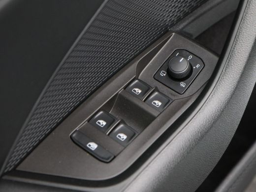 Skoda Octavia Combi 1.0 TSi 110 Pk Sport Business | Adaptive Cruise | Climate Control | Stoelverwarming | Parke... ActivLease financial lease