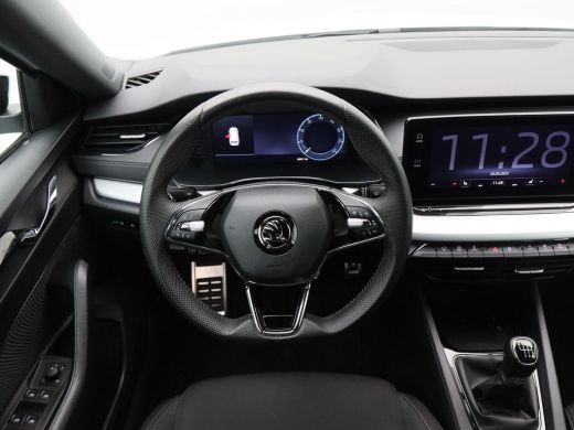 Skoda Octavia Combi 1.0 TSi 110 Pk Sport Business | Adaptive Cruise | Climate Control | Stoelverwarming | Parke... ActivLease financial lease