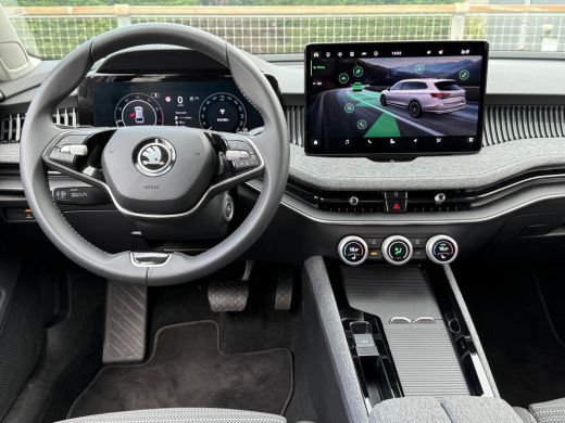 Skoda Superb Combi 1.5 TSI 150 pk MHEV First Edition | LED | CARPLAY | CLIMA | STOELVERWARMING ActivLease financial lease