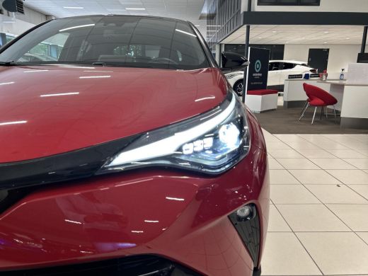 Toyota C-HR 2.0 Hybrid GR-Sport ActivLease financial lease