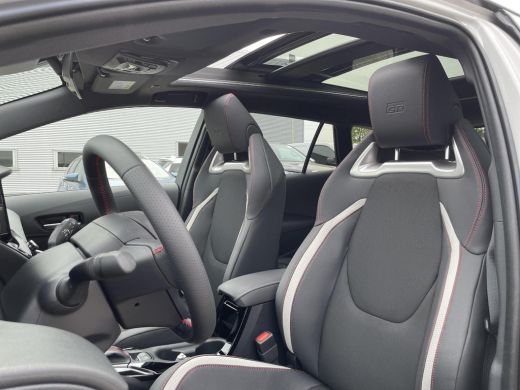 Toyota Corolla Touring Sports Hybrid 140 GR Sport Plus Pack Bi-tone ActivLease financial lease