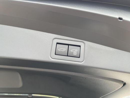 Toyota Corolla Touring Sports Hybrid 140 GR Sport Plus Pack Bi-tone ActivLease financial lease