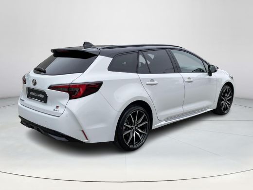 Toyota Corolla Touring Sports Hybrid 140 GR Sport Plus Pack Bi-tone ActivLease financial lease