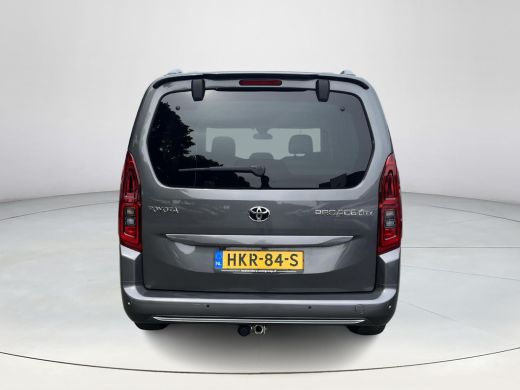 Toyota ProAce 1.2 Turbo Dynamic Long Automaat | 5 zitplaatsen | Carplay | Parkeercamera | Trekhaak | ActivLease financial lease