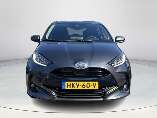 Toyota Yaris 1.5 Hybrid 115 Dynamic | Demonstratie auto | Comfort Pack | Ash grey metallic | ActivLease financial lease