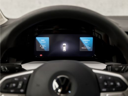 Volkswagen GOLF Variant 1.0 TSI Premium (APPLE CARPLAY, GROOT NAVI, ADAPTIVE CRUISE, TREKHAAK ELEKTRISCH, KEYLESS START, ... ActivLease financial lease