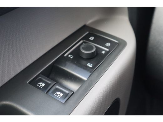 Volkswagen ID. Buzz 1st 77kWh | Matrix LED koplampen | Trekhaak afneembaar | Voorstoelen verwarmd ActivLease financial lease