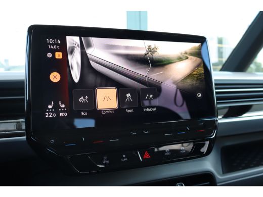 Volkswagen ID. Buzz 1st 77kWh | Matrix LED koplampen | Trekhaak afneembaar | Voorstoelen verwarmd ActivLease financial lease