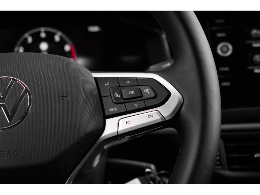 Volkswagen Polo 1.0 TSI 95 pk DSG Life Edition | Multimedia | Carplay | Navi | Camera ActivLease financial lease