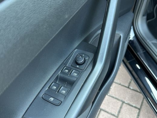 Volkswagen Polo 1.0 TSI 95pk DSG Highline ActivLease financial lease