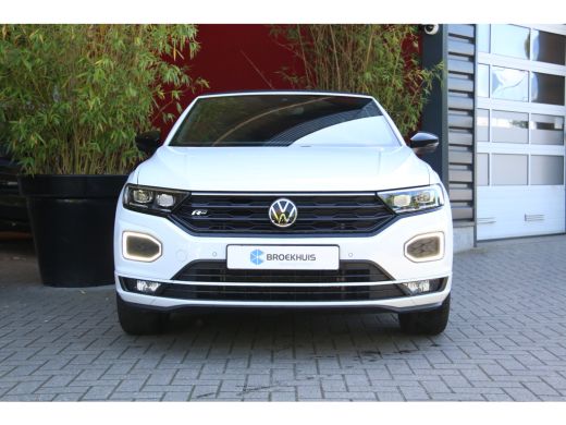 Volkswagen T-Roc 1.5 TSI R-Line | Adaptive Cruise | Blind Spot | CarPlay | Stoelverwarming ActivLease financial lease