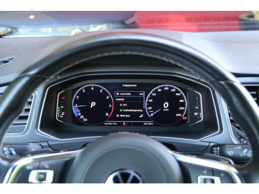 Volkswagen T-Roc 1.5 TSI R-Line | Adaptive Cruise | Blind Spot | CarPlay | Stoelverwarming ActivLease financial lease