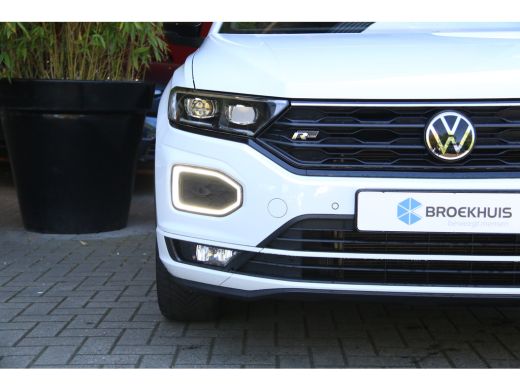 Volkswagen T-Roc 1.5 TSI R-Line | Adaptive Cruise | Blind Spot | CarPlay | Stoelverwarming ActivLease financial lease