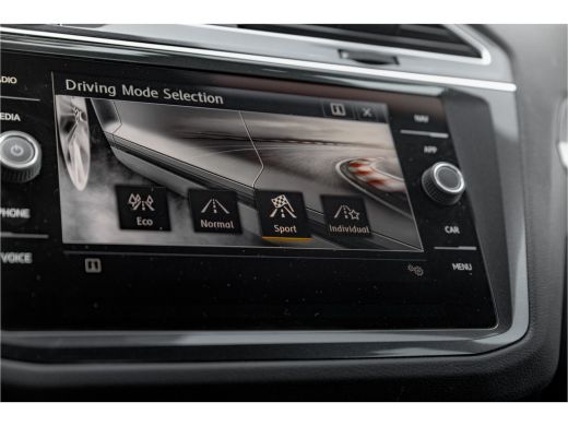 Volkswagen Tiguan 1.5 TSI ACT Highline Business R 150pk DSG | Automaat | Navigatie | Carplay ActivLease financial lease