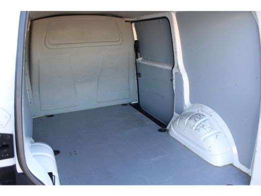 Volkswagen Transporter | Comfortline | L1 | 150 pk | PDC Achter | Betonplex Laadvloer | Navi | Cruise Control | Apple Ca... ActivLease financial lease