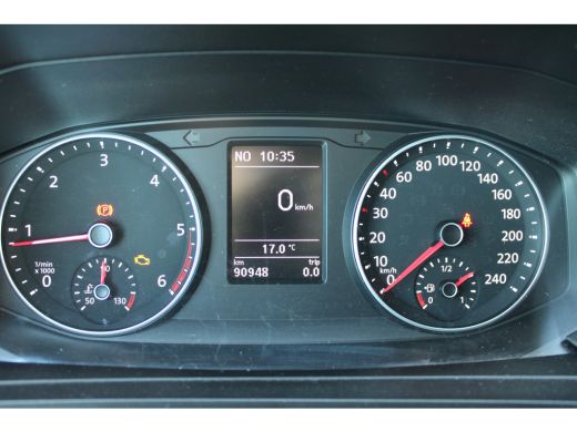 Volkswagen Transporter | Comfortline | L1 | 150 pk | PDC Achter | Betonplex Laadvloer | Navi | Cruise Control | Apple Ca... ActivLease financial lease