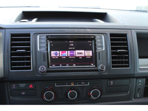 Volkswagen Transporter | Comfortline | L1 | 150 pk | PDC Achter | Betonplex Laadvloer | Navi | Cruise Control | Apple Ca... ActivLease financial lease