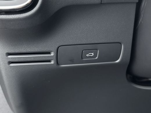 Volvo  C40 TWIN ULTIMATE | PANORAMADAK | 20" | WARMTEPOMP | NUBUCK | INTELLISAFE | MEMORY | 360 CAMERA | HAR... ActivLease financial lease