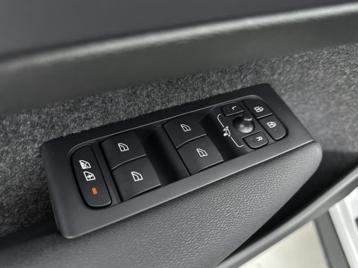 Volvo  C40 TWIN ULTIMATE | PANORAMADAK | 20" | WARMTEPOMP | NUBUCK | INTELLISAFE | MEMORY | 360 CAMERA | HAR... ActivLease financial lease