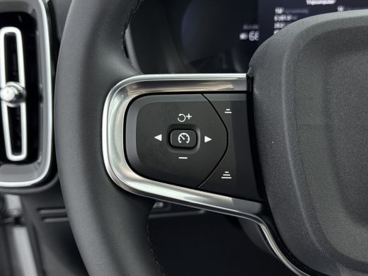 Volvo  C40 TWIN ULTIMATE | PANORAMADAK | 20" | WARMTEPOMP | NUBUCK | INTELLISAFE | MEMORY | 360 CAMERA | HAR... ActivLease financial lease